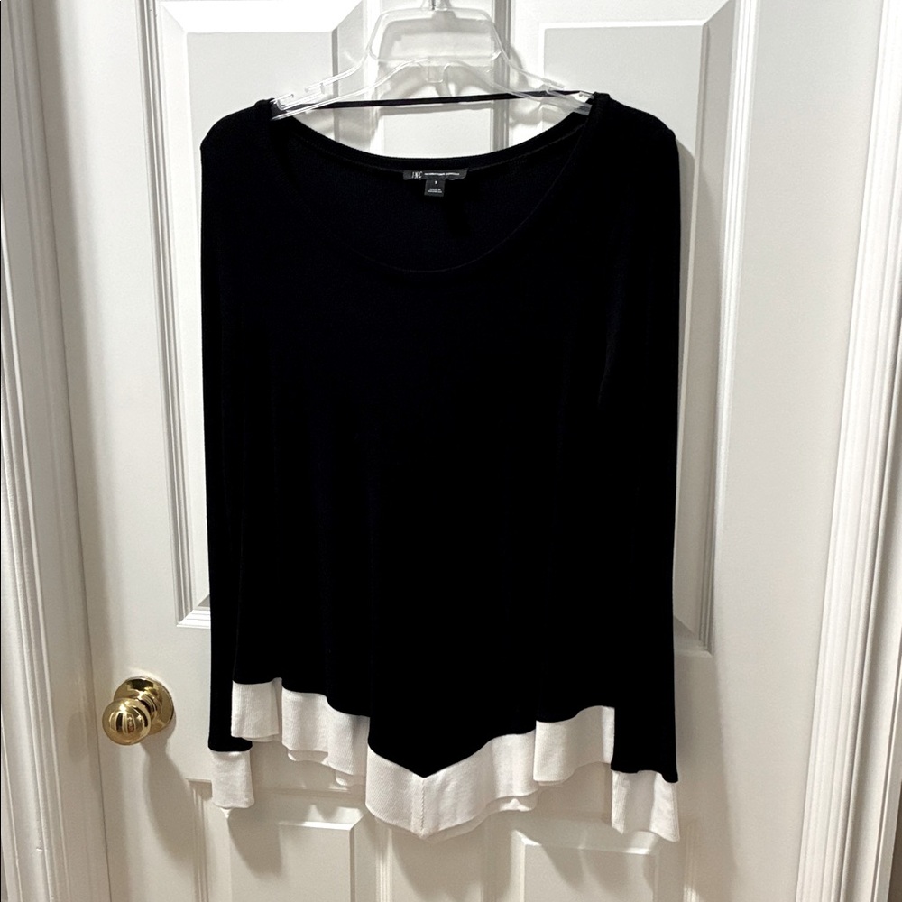 INC International Concepts Thin  Black and White sweater